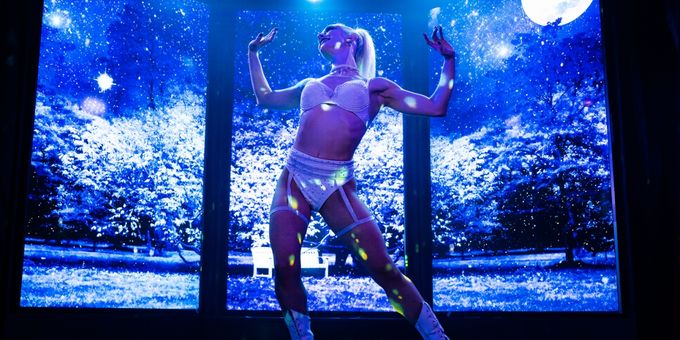 Photos: Can Can Presents WONDERLAND Photos