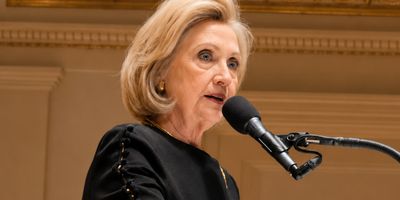 Photos: Hillary Clinton Joins Arcadia Symphony To Celebrate America's 250th Photo