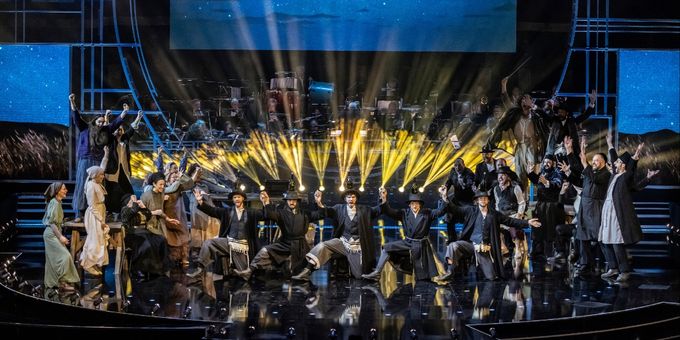 Photos: Inside the 2025 Olivier Awards With the Casts of FIDDLER, MJ and More Photos