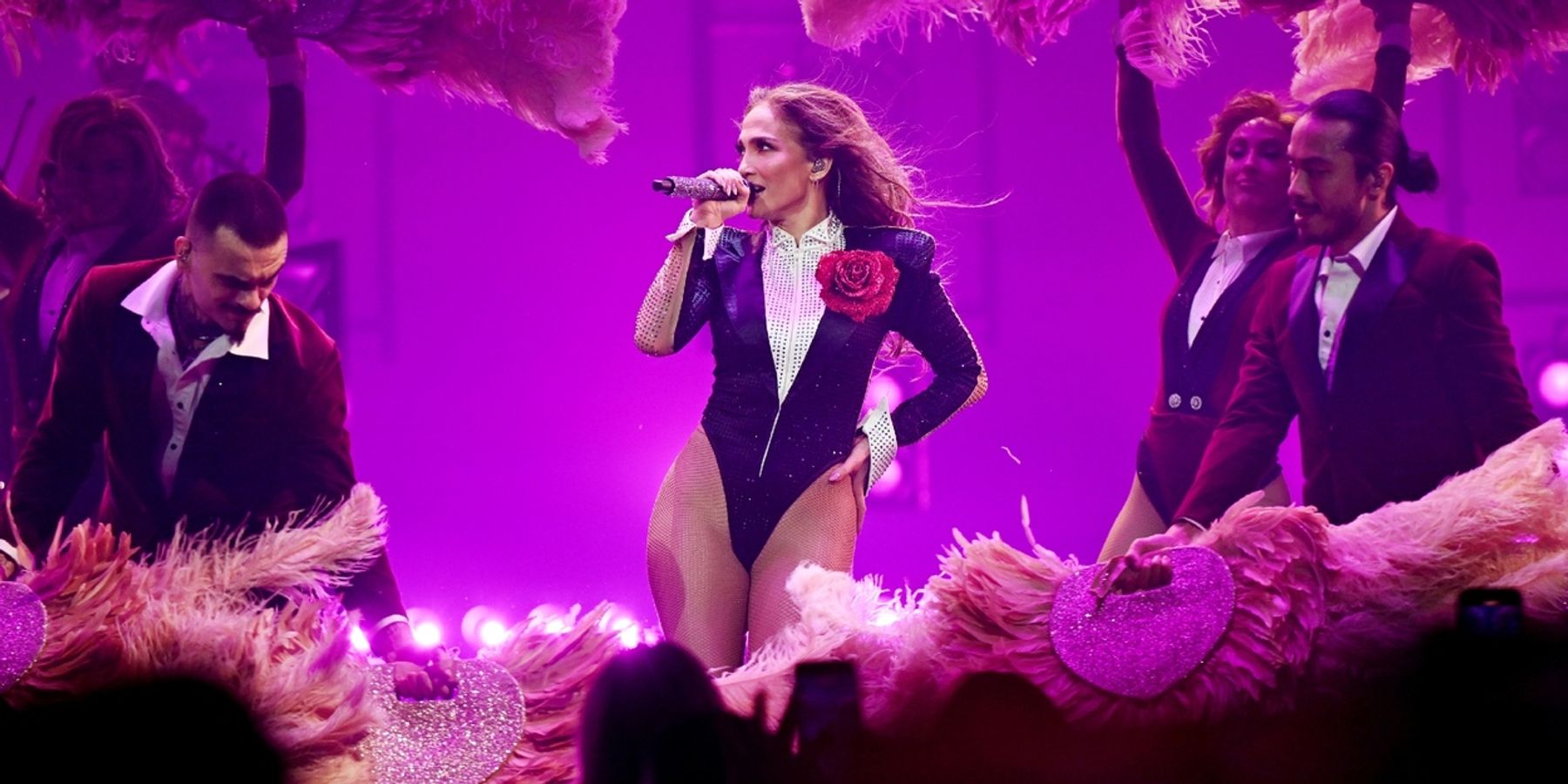 Photos: Jennifer Lopez Kicks Off New Las Vegas Residency