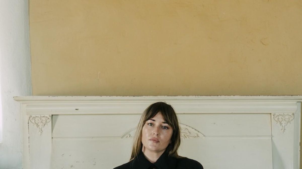 Photos: Jess Williamson to Launch 2027 Headline Tour; A MILE SOUTH OF HEAVEN Album Out Friday