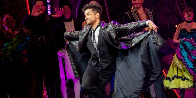 Photos: Jordan Fisher Takes First Bows In MOULIN ROUGE! Photos