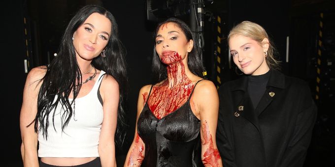 Photos: Katy Perry, Meghan Trainor & Billy Porter Visit SUNSET BOULEVARD Photos