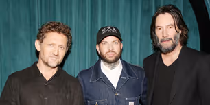 Photos: WAITING FOR GODOT's Keanu Reeves, Alex Winter & More Meet the Press