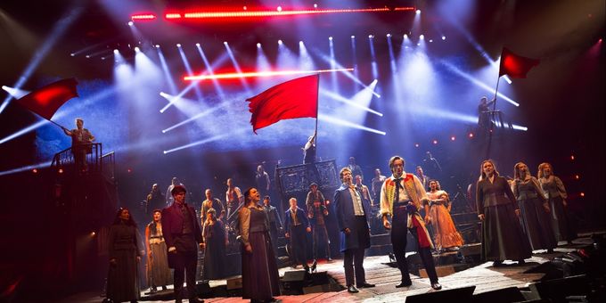 Photos: Killian Donnelly, Jac Yarrow, and More in LES MISERABLES THE ARENA SPECT Photos