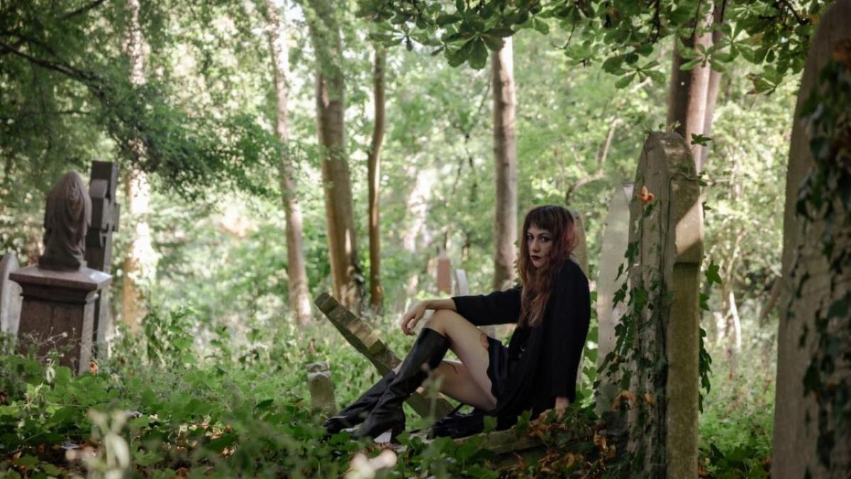 Photos: Kira McSpice Releases THE HOUSE, Third Album in Four-Part Series