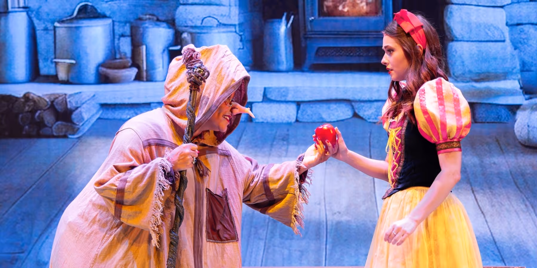 Photos: Laguna Playhouse's A SNOW WHITE CHRISTMAS