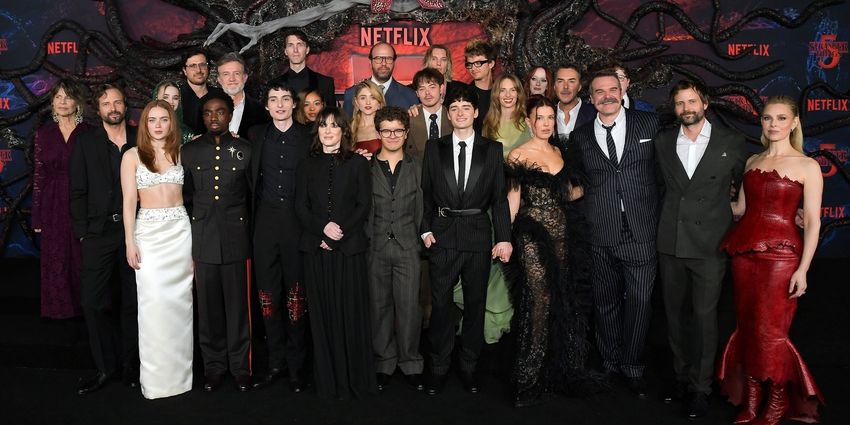 Photos: Louis McCartney and More at Netflix's STRANGER THINGS Premiere Photo