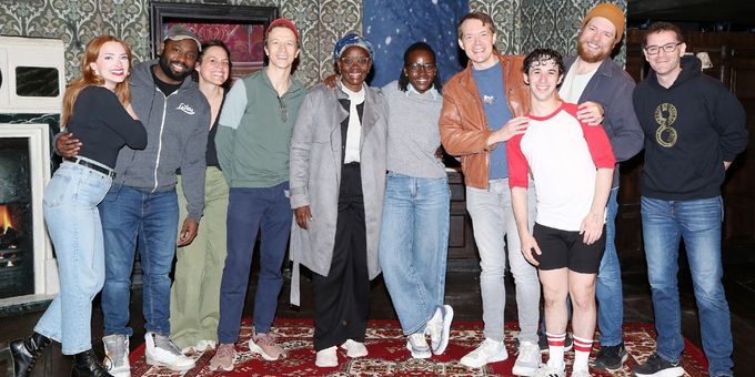 Photos: Lupita Nyong'o Visits THE PLAY THAT GOES WRONG Photos