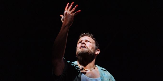 Photos: Royal Shakespeare Company Releases First Look At Sam Heughan And Lia Wil Photos