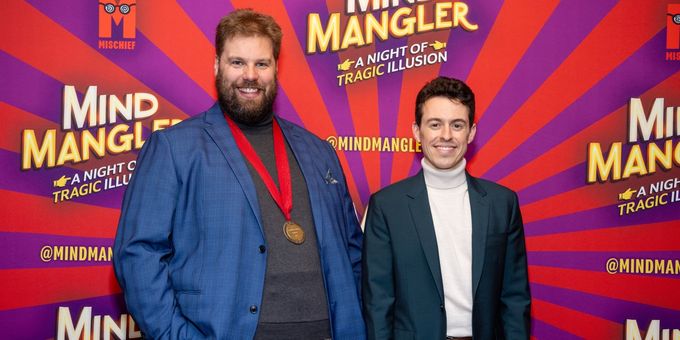 Photos: MIND MANGLER Company Is Getting Ready to Hit the Stage Photos