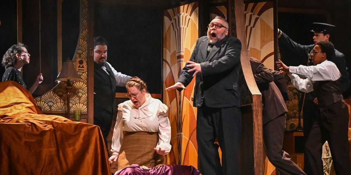 Photos: MURDER ON THE ORIENT EXPRESS Opens Tonight At The NorShor