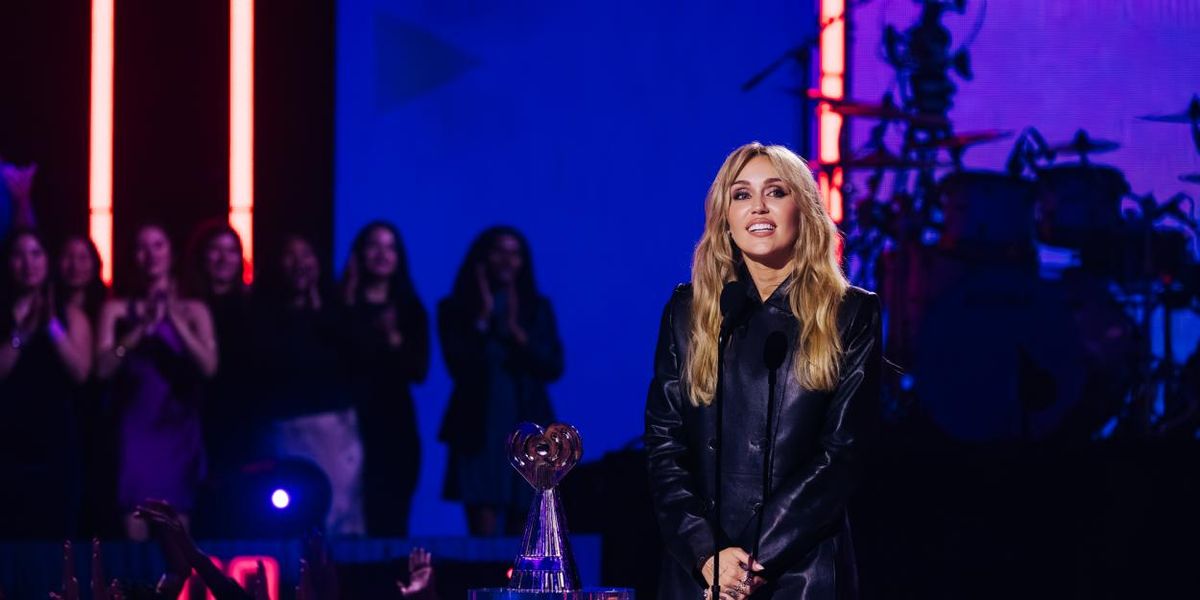 Photos: Miley Cyrus Releases New Single BASS PERSUADES With Mert Alas-Directed Video