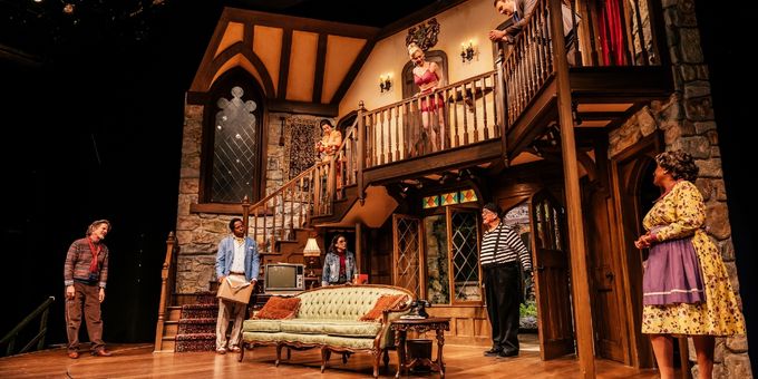 Photos: NOISES OFF Now Playing at Geffen Playhouse﻿ Photos