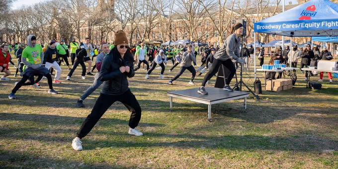 Photos: NYCRUNS Spring Fling 5K Raises $95,227 for Broadway Cares Photos