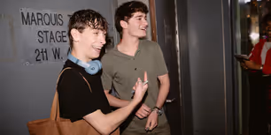 Photos: Noah Schnapp Visits STRANGER THINGS on Broadway