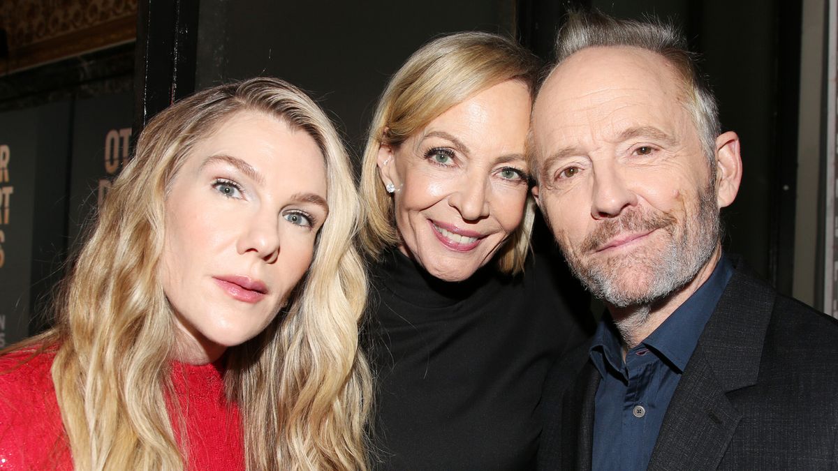 Photos: OTHER DESERT CITIES Company Celebrates Opening Night Photos: OTHER DESERT CITIES Company Celebrates Opening Night