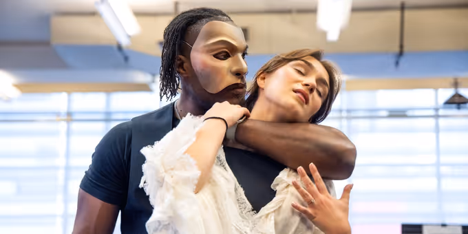 Photos: In Rehearsals for THE PHANTOM OF THE OPERA National Tour Photos