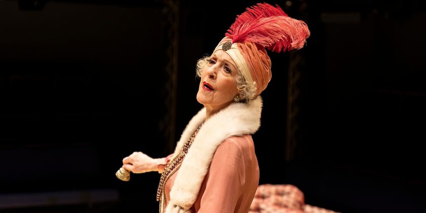 Photos: Patricia Hodge and Robert Bathurst in THE RIVALS Photo