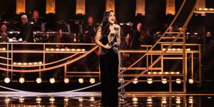 Photos: Rachel Zegler, Rosamund Pike and More at the Olivier Awards