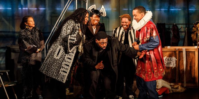 Photos: SIX CHARACTERS at Lincoln Center Theater Photos