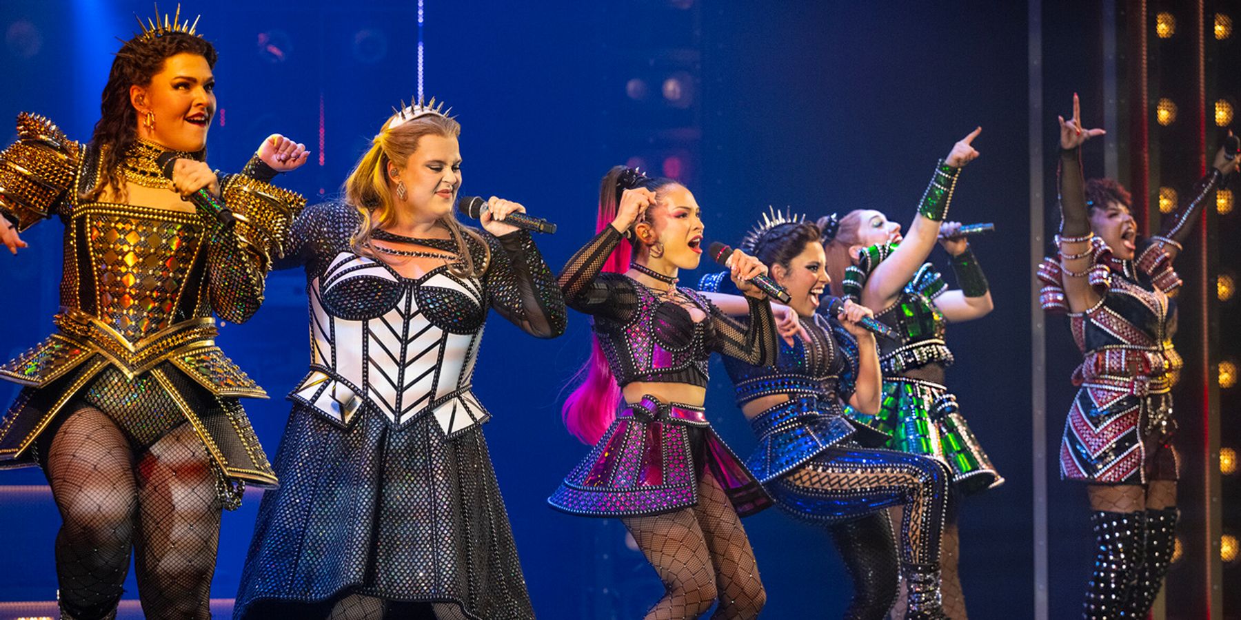 Photos: SIX THE MUSICAL Opens in Melbourne