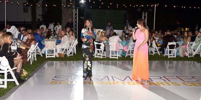 Photos: See Ariana DeBose, Candace Bushnell, Jessica Vosk & More at Southampto Photos