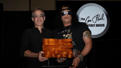 Photos: Slash Receives 2026 Les Paul Spirit Award in Hollywood Photo