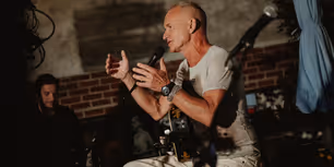 Photos: Sting and Shaggy Perform for the Broadway Community