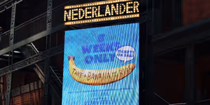 Up on the Marquee: JEFF ROSS: TAKE A BANANA FOR THE RIDE