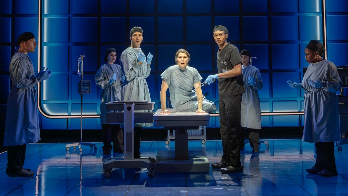 Photos: First Look at Roundabout’s THE HEART Photos: First Look at Roundabout’s THE HEART