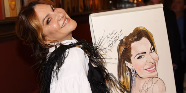 Photos: THE LOST BOYS' Shoshana Bean Receives Portrait at Sardi's Photo