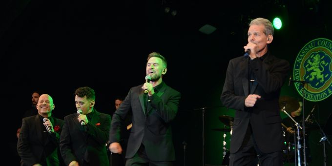 Photos: The Midtown Men Play Eisenhower Park Photos