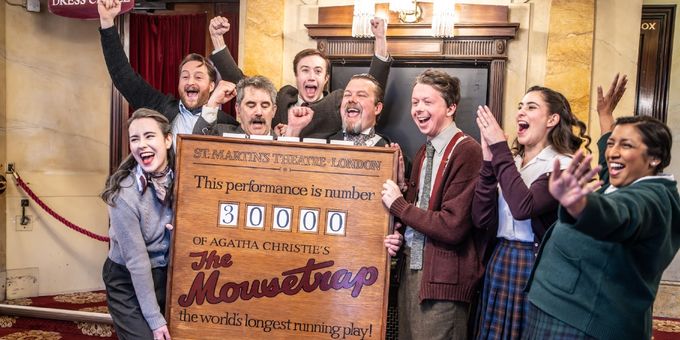 Photos: THE MOUSETRAP Celebrates Guinness World Record Breaking 30,000th Perform Photos