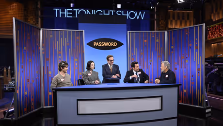 Photos: THE TONIGHT SHOW Features Billy Crystal, Joe Keery, St. Vincent Photo