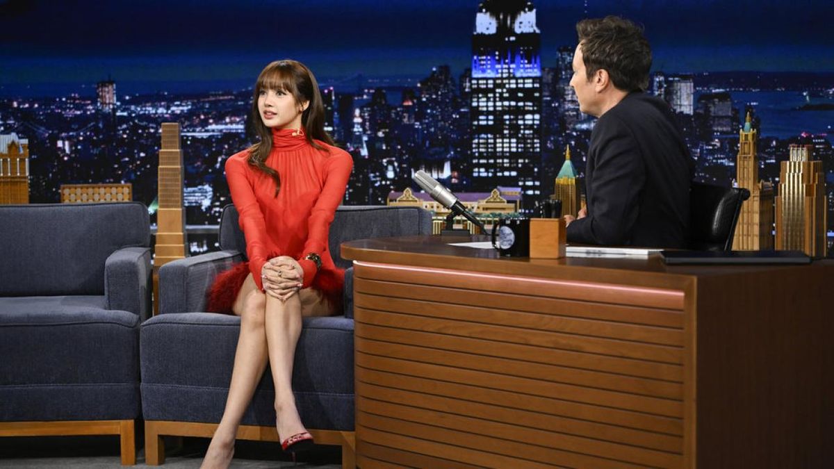 Photos: THE TONIGHT SHOW: LISA, benny blanco, Raygun, JUNGLE