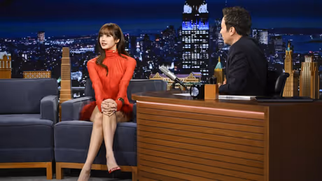 Photos: THE TONIGHT SHOW: LISA, benny blanco, Raygun, JUNGLE Photo