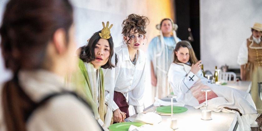 Photos: TOP GIRLS At Raven Theatre Photo