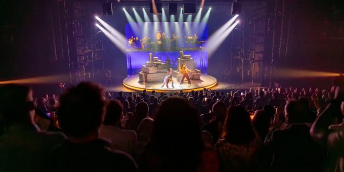 Photos: TWO STRANGERS (CARRY A CAKE ACROSS NEW YORK) Opens at A.R.T. Photos