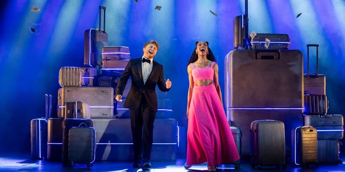 Photos: TWO STRANGERS (CARRY A CAKE ACROSS NEW YORK) at A.R.T. Photos