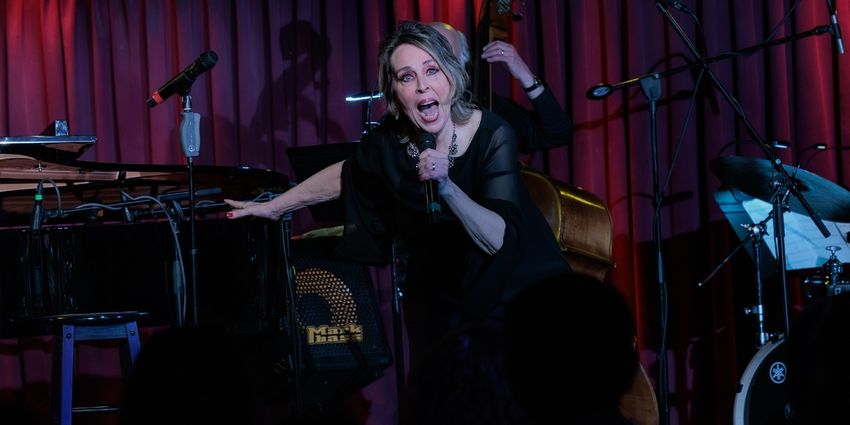 Photos: THE LINE UP WITH SUSIE MOSHER - December 16, 2025 at the Green Room 42 Photo