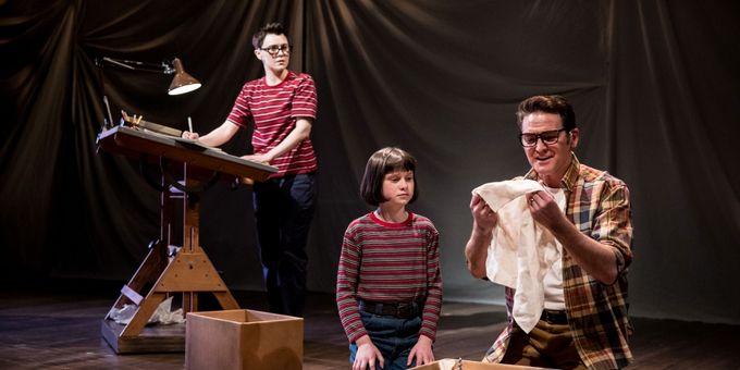 Photos: Theater Latté Da's Local Premiere Of FUN HOME Is Now On Stage Photos