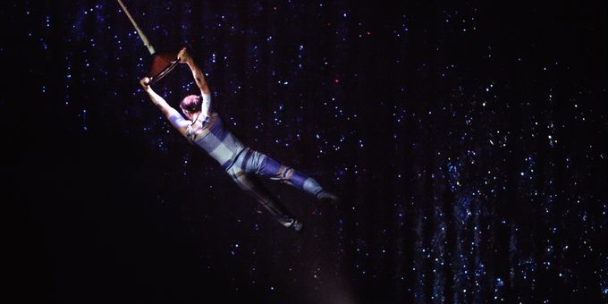 Photos: Cirque du Soleil Gives Sneak Peek of TWAS THE NIGHT BEFORE… Photos