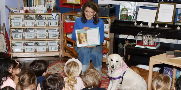 Photos: Tony Award Winner Victoria Clark Visits P.S. 212 For Read Across America Day Photo