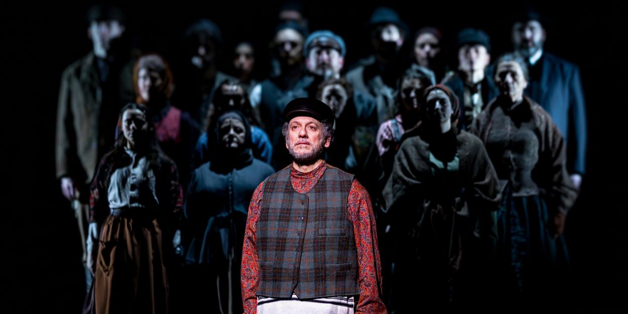 Photos & Video: First Look at FIDDLER ON THE ROOF at Drury Lane Theatre Video
