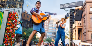 Photos & Video: Get a First Look at Mobile Unit's AS YOU LIKE IT