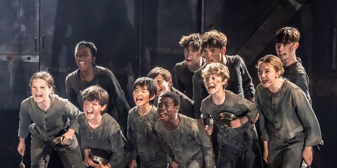 Photos/Video: OLIVER! at the Gielgud Theatre