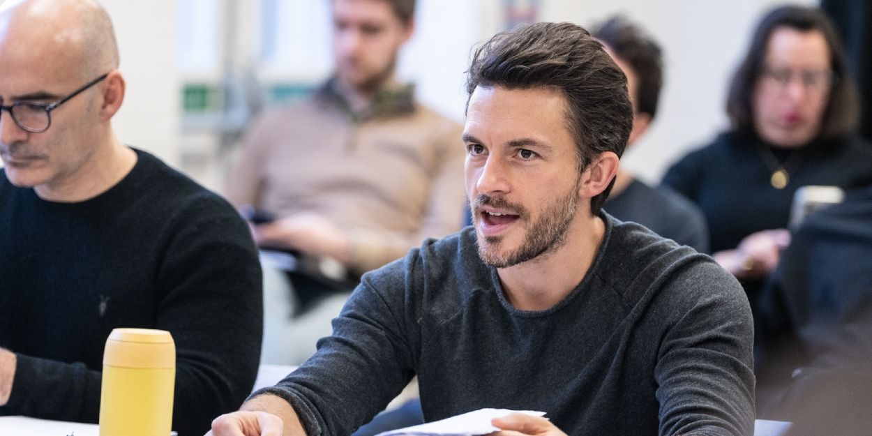 Photos/Video: Jonathan Bailey and More in Rehearsal For RICHARD II Video