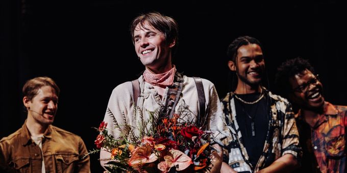 Photos/Video: Reeve Carney Takes Final Bow in HADESTOWN