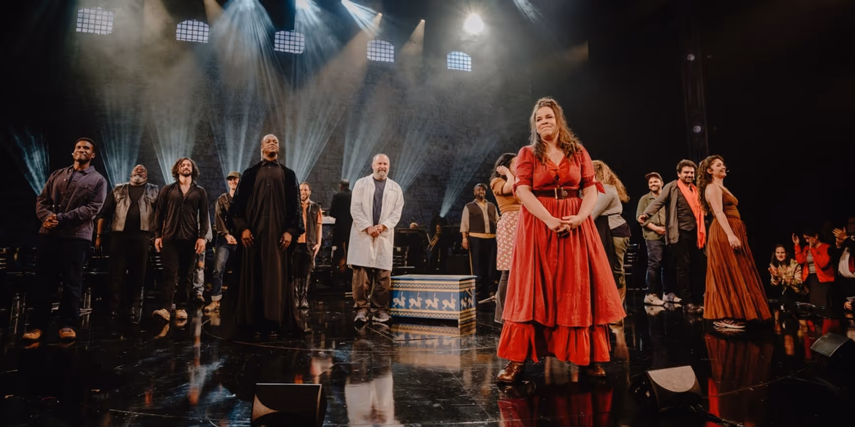 Photos: MAN OF LA MANCHA Cast Takes Bows at Lincoln Center Theater Spring Gala